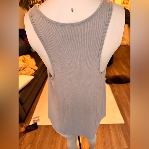 American Eagle tank top - Picture 3 of 4